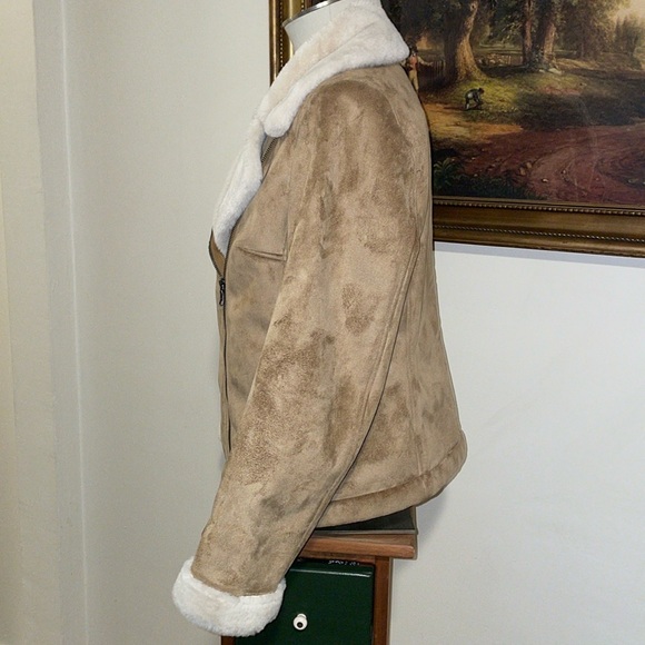 Banana Republic Moto Jacket. Size Medium. Faux Suede. Super soft lining - Picture 6 of 10